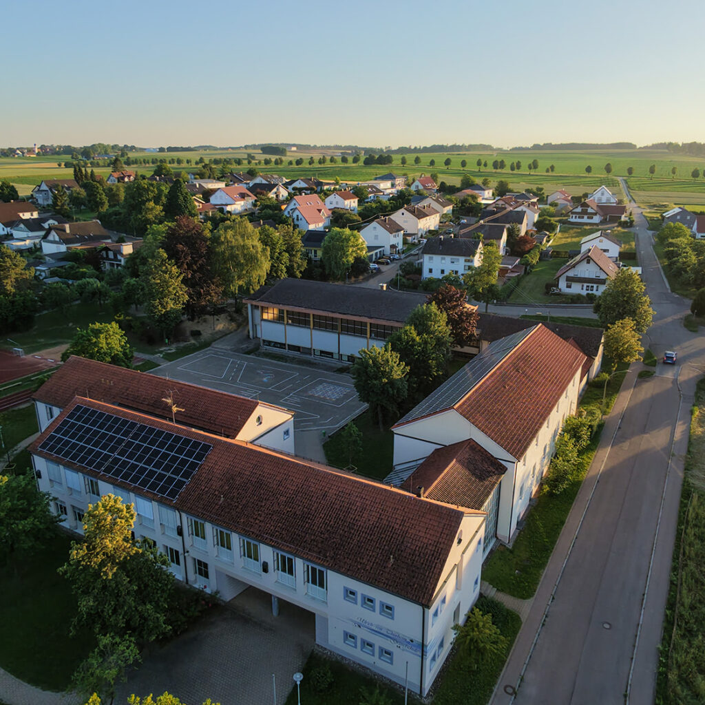 Schulgelände